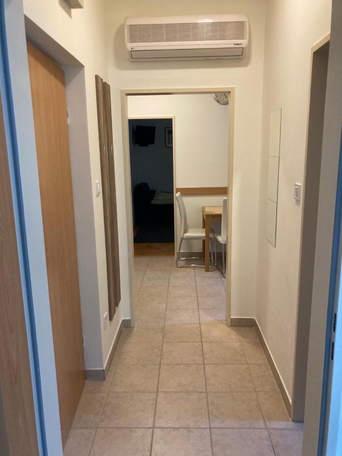 Künszler Apartmanház Zamárdi Exterior foto